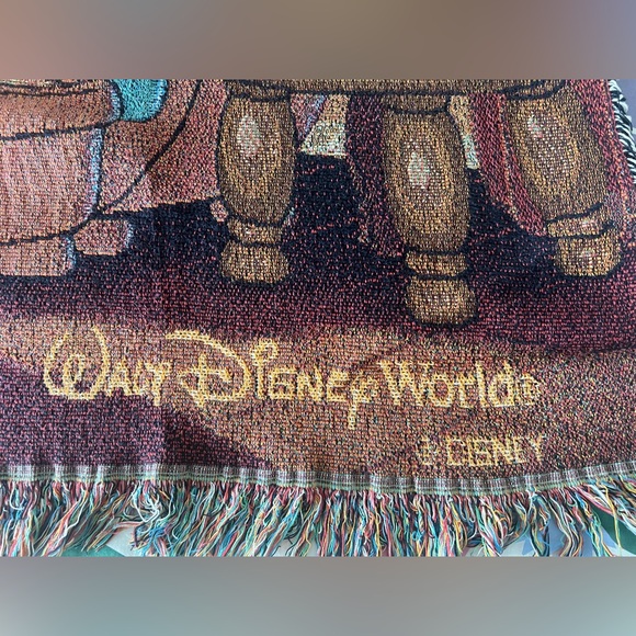 Walt Disney Mickey Minnie Pluto Fireplace Woven Tapestry Throw Blanket